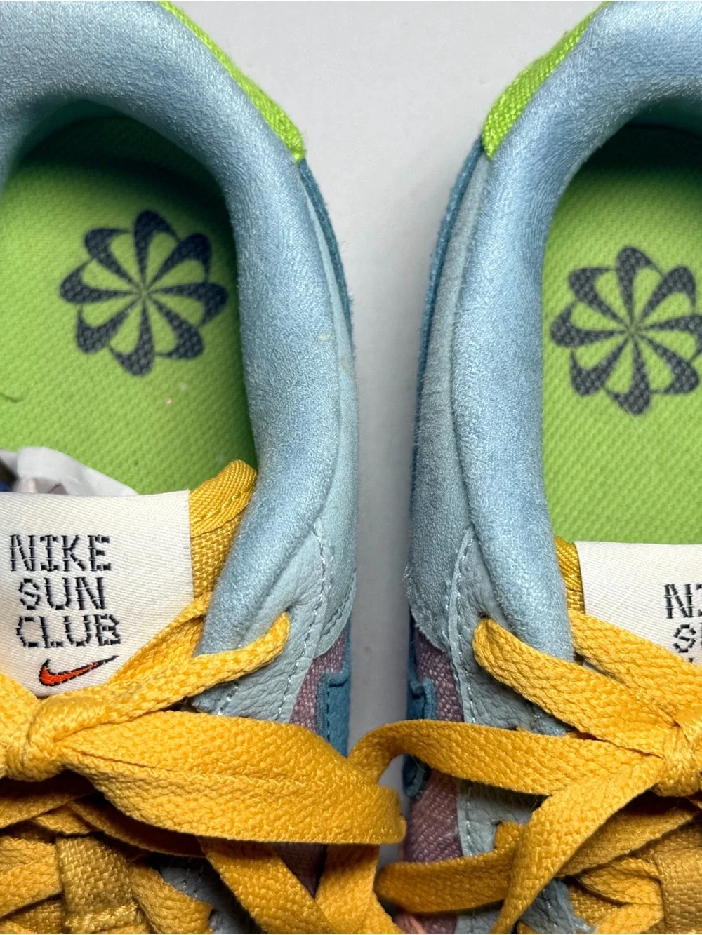 Nike Air Force 1 LV8 Next Nature 